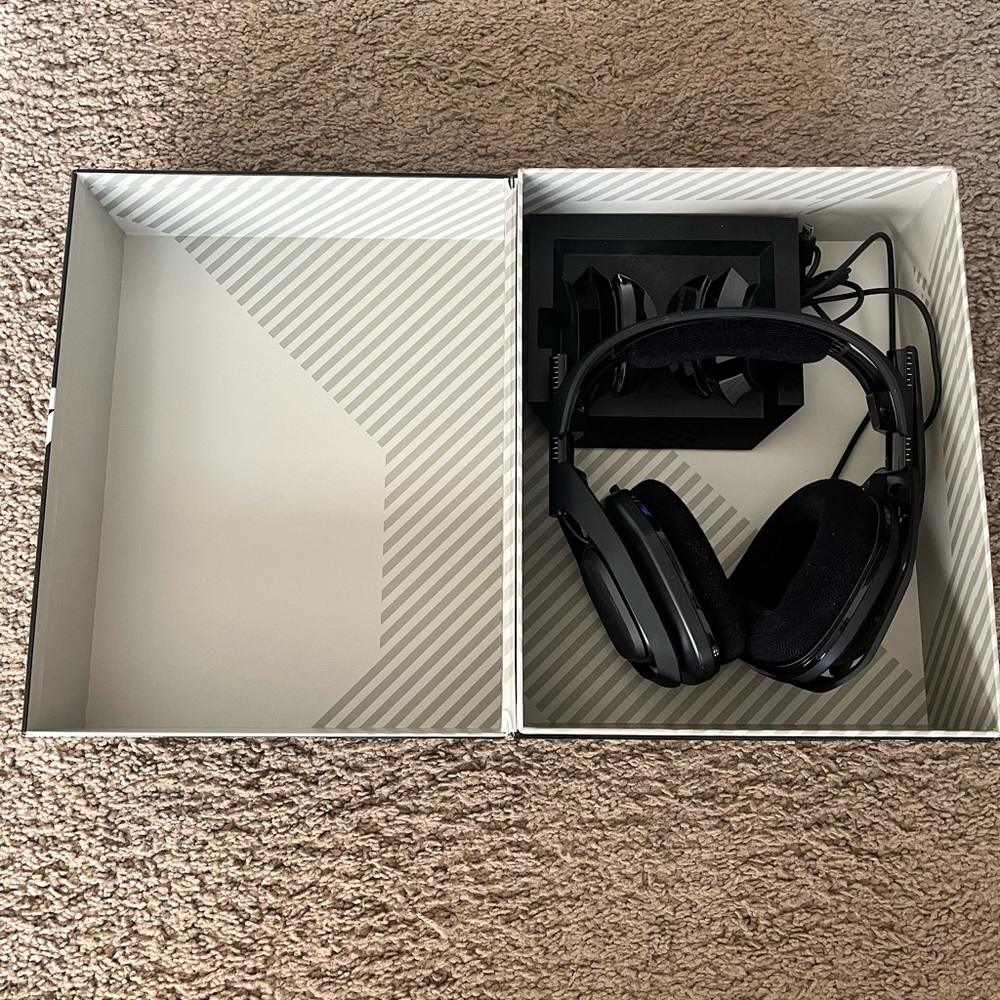 ASTRO A50 WIRELESS HEADSET + BASE STATION XBOX 1